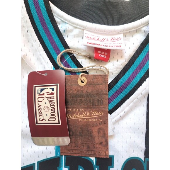 NWT Mitchell & Ness 1994-1995 Charlotte Hornets Larry Johnson Jersey White XL - Picture 6 of 7